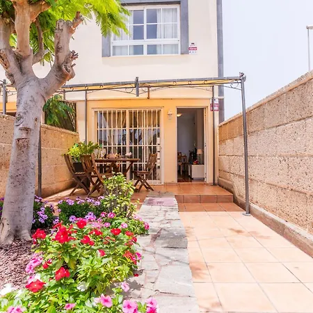 Oceanfront Rainbow Costa Adeje 14v35 Apartament *