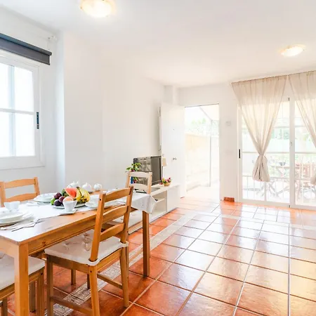 Oceanfront Rainbow Costa Adeje 14v35 كالاو سالفاجي